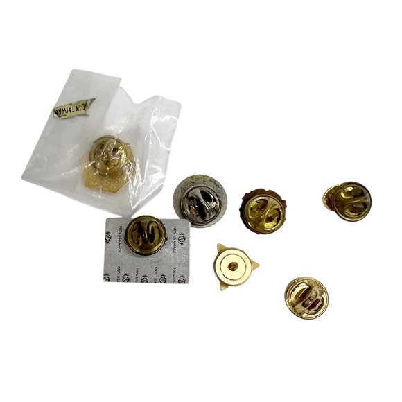 Lot of 7 Union Lapel Pins: UAW, Masonic Lodge, VFW & NAA - Picture 2 of 10